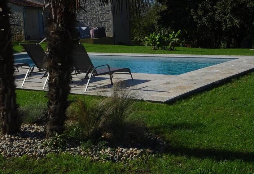 Пансион Domaine La Bastide