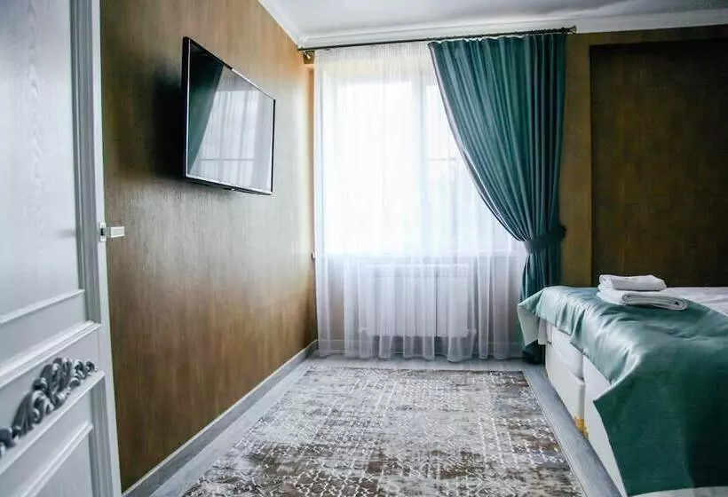 ペンション Evropa