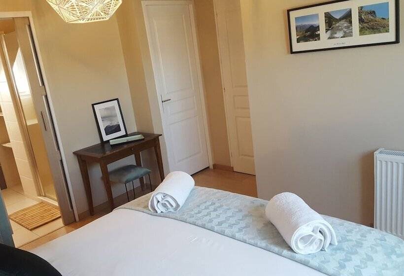 بنسيون La Porte Des Lacs