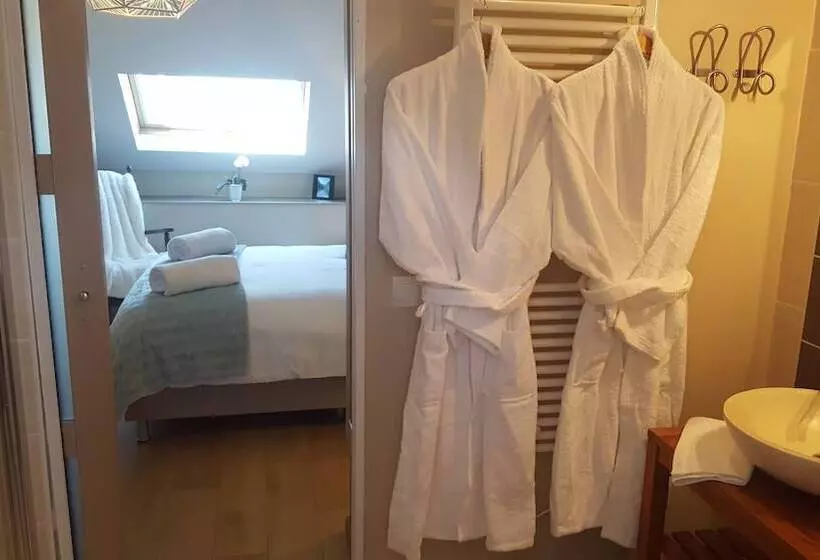 ペンション La Porte Des Lacs