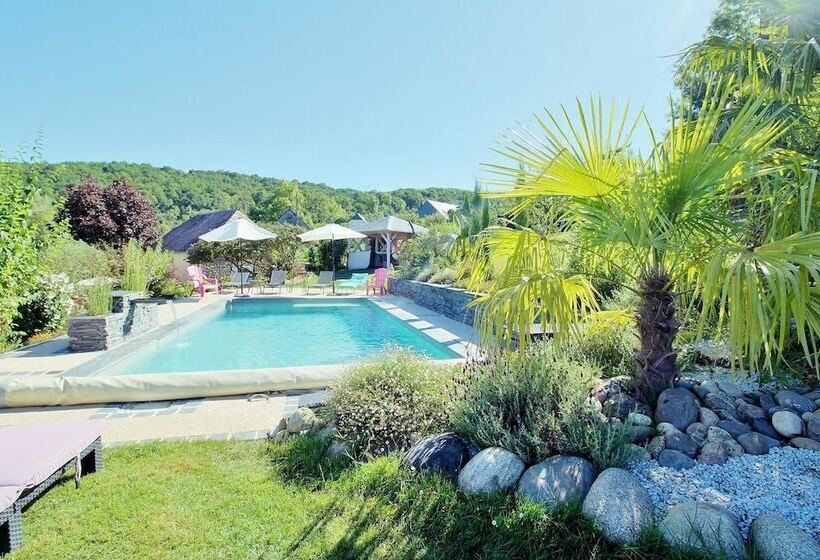 بنسيون La Porte Des Lacs