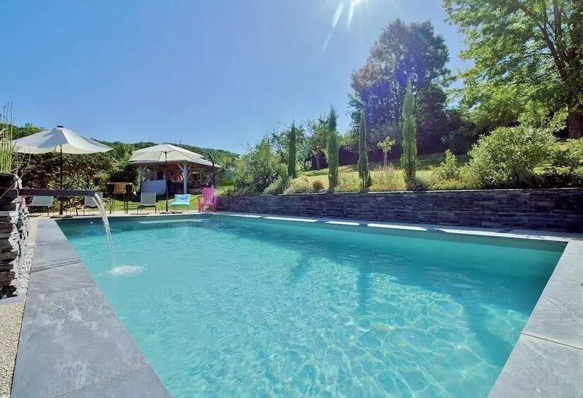 ペンション La Porte Des Lacs