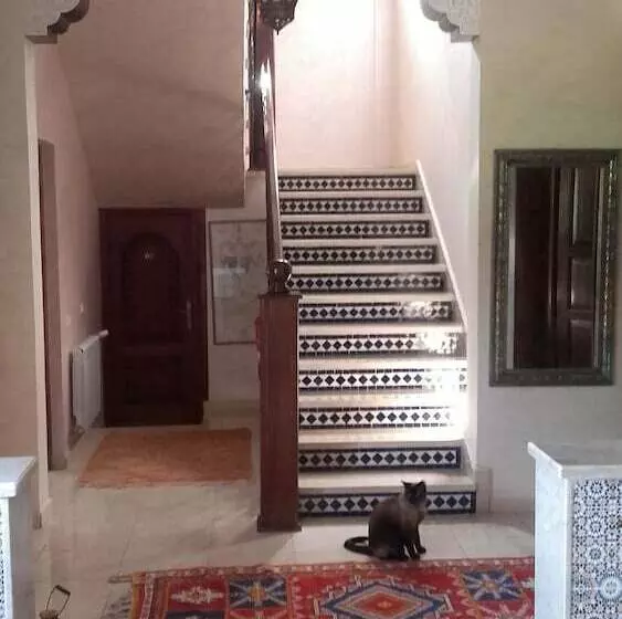 Majatalo Riad Tanjil