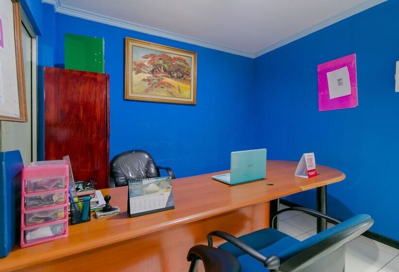 הוסטל Amazon Homestay By Oyo Rooms