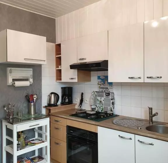 ベッドアンドブレックファースト Au Fil Des Lacs