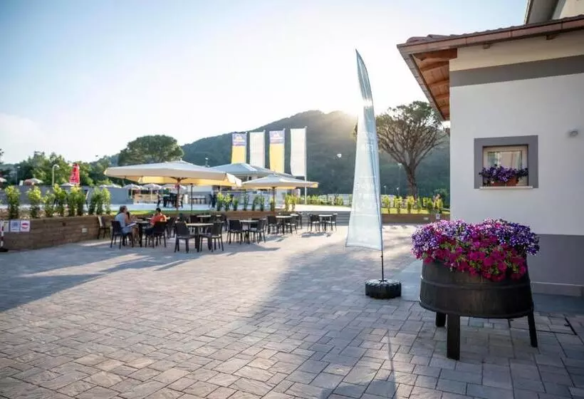 Aamiaismajoitus (B&B) Borgopetra