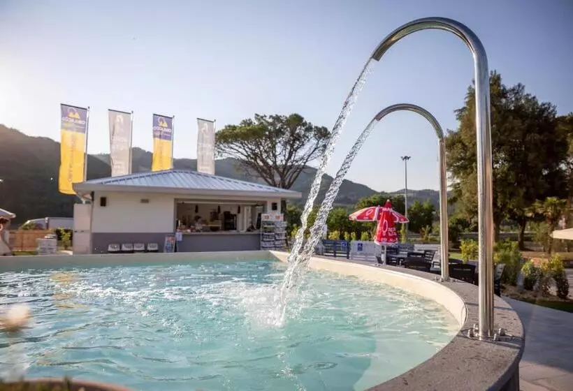 Aamiaismajoitus (B&B) Borgopetra