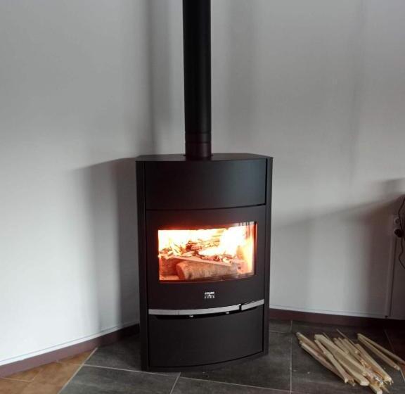 ベッドアンドブレックファースト Chambres Et Table D Hôtes La Combette