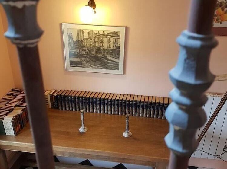 مبيت وإفطار Chateau De L Allee