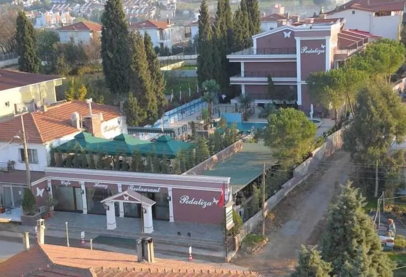 ベッドアンドブレックファースト Pedaliza Butik Otel