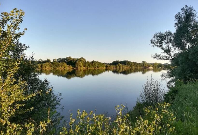 בית מלון כפרי Camping Loisirs Des Groux