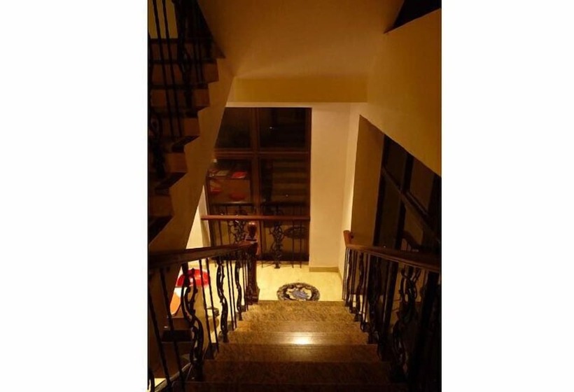 فندق Fantasea Beach Resort