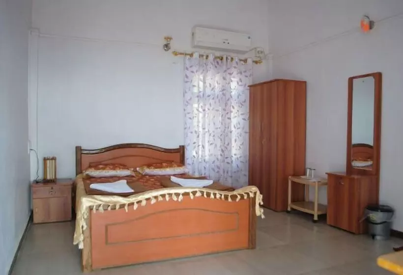 Hotelli Fantasea Beach Resort