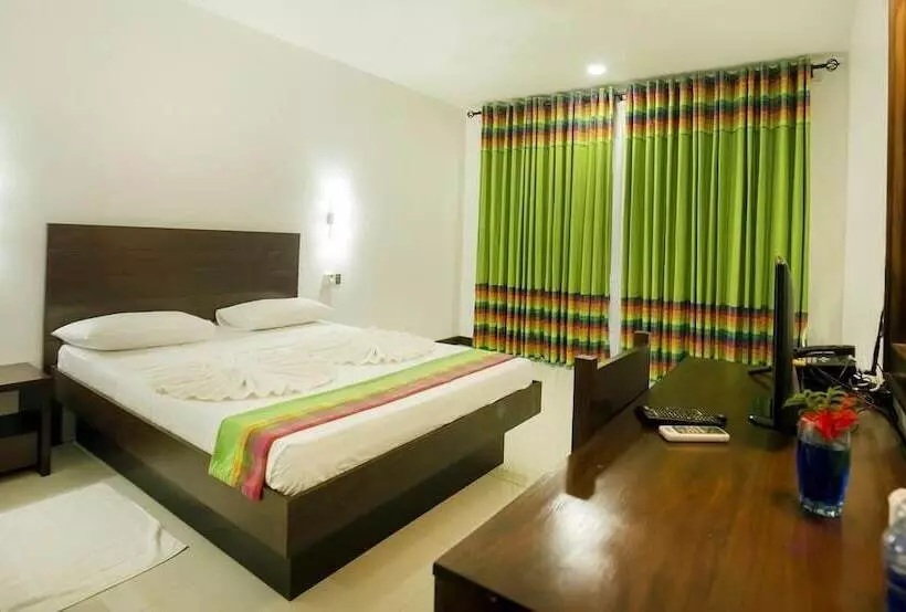 Hotelli Lavendish Wild Safari Resort