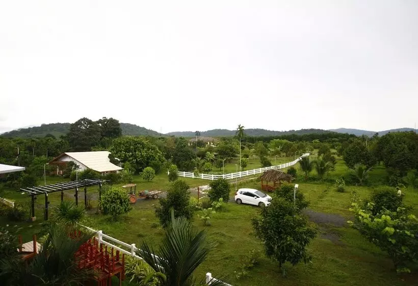 Hotelli Our Eco Farm