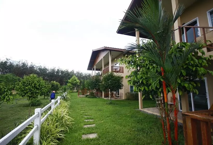 Hotelli Our Eco Farm