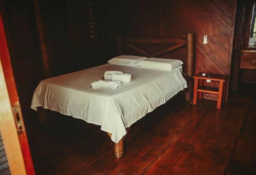 ホテル Palm Beach Chales & Resto