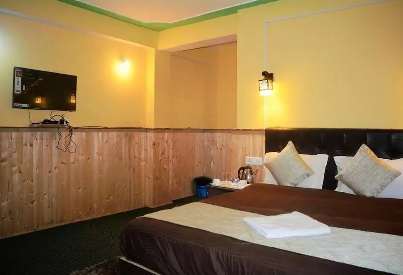 Hotelli Rufina Lachen Deezong