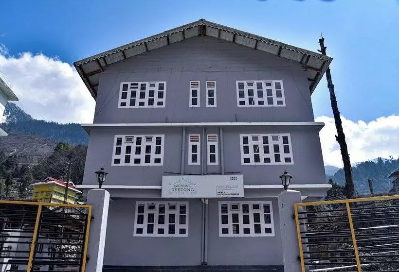 Hotelli Rufina Lachung Deezong