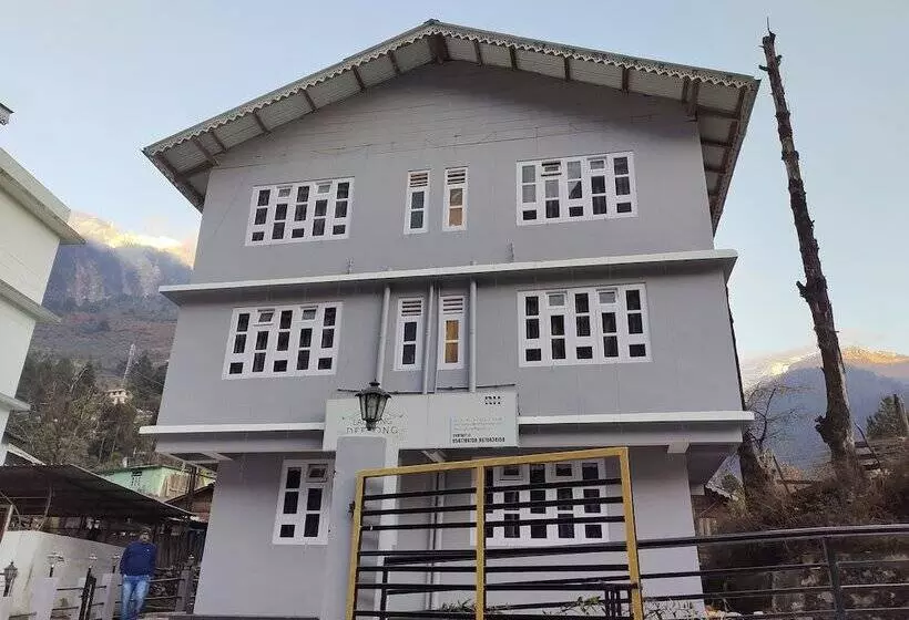 Hotelli Rufina Lachung Deezong