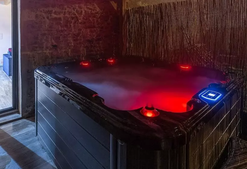 Hotelli Suite Spatio