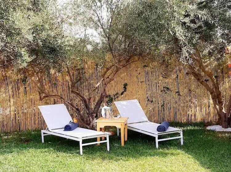 Hotelli The Farm Lodges And Spa