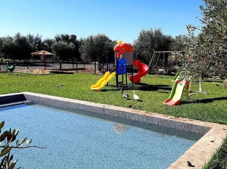 Hotelli The Farm Lodges And Spa