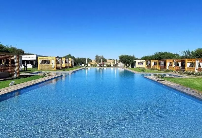 Hotelli The Farm Lodges And Spa