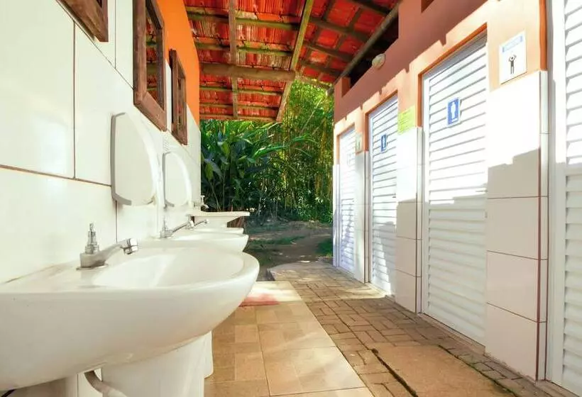 Hotelli Velinn Camping Ilhabela