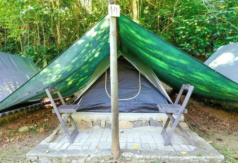 Hotelli Velinn Camping Ilhabela