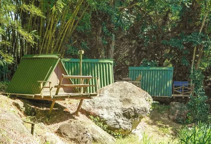 Hotelli Velinn Camping Ilhabela