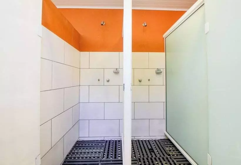 Hotelli Velinn Camping Ilhabela