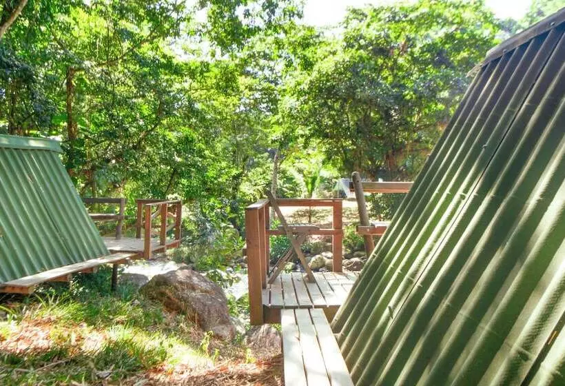 Hotelli Velinn Camping Ilhabela