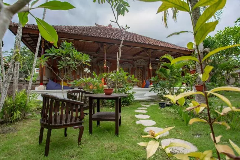 Nushe Hostel