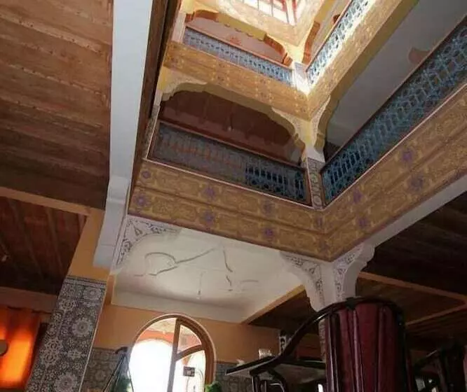 Majatalo Atlas Taborihte