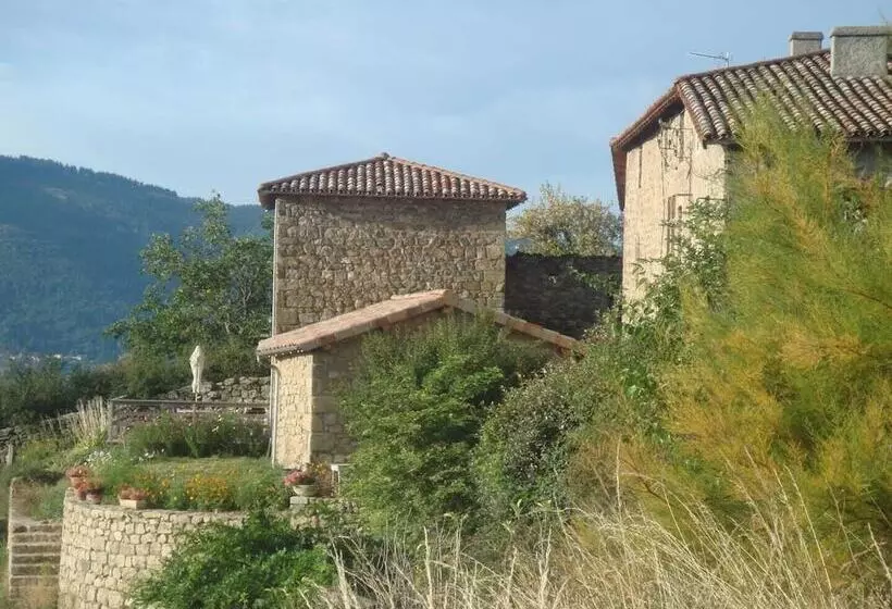 Majatalo Couette Et Tartine