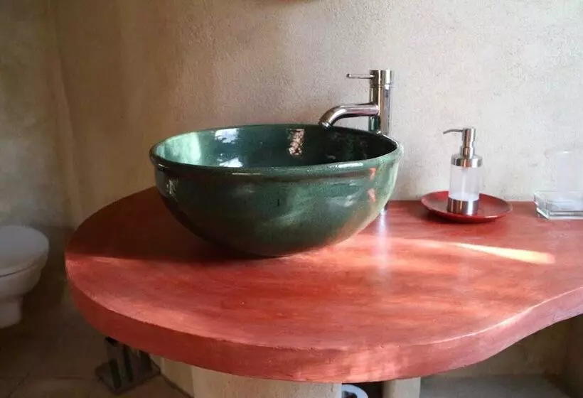 Majatalo Couette Et Tartine