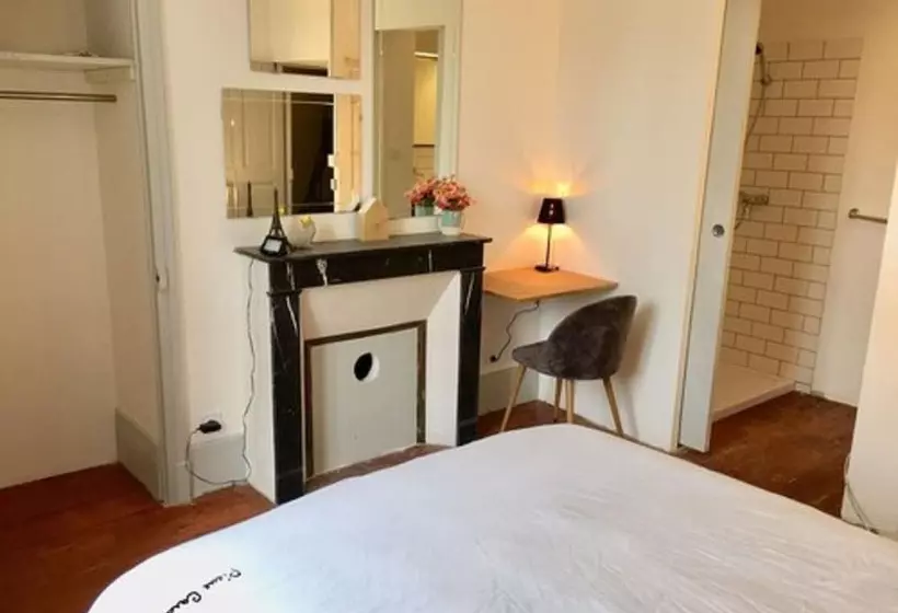 Majatalo Presque Au Chateau