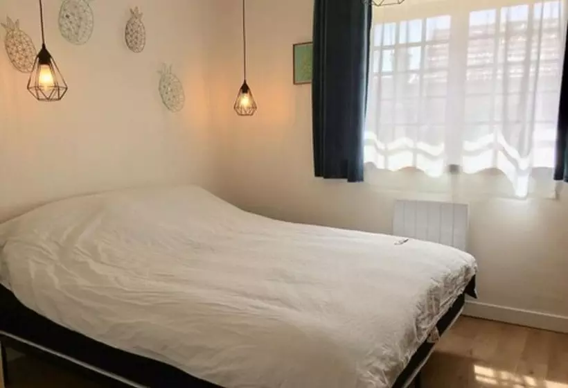 Majatalo Presque Au Chateau