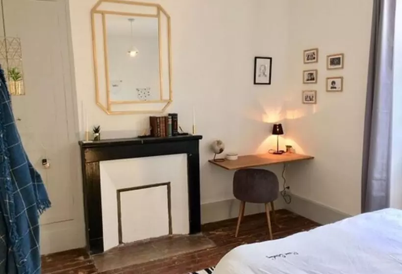 Majatalo Presque Au Chateau