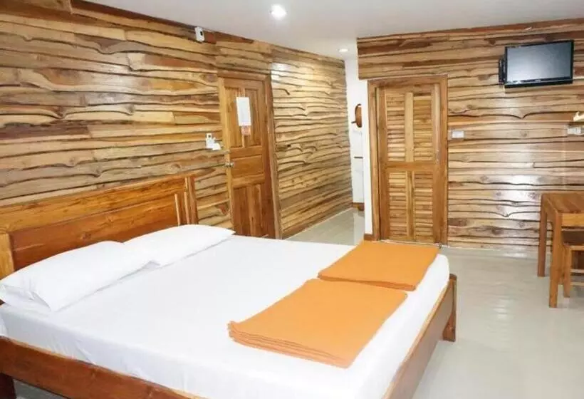 Majatalo Thongphaphum Place