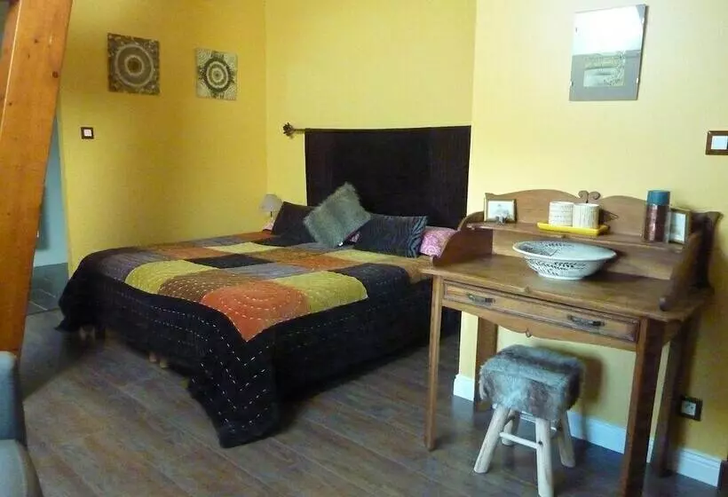 ベッドアンドブレックファースト Domaine De La Hurel