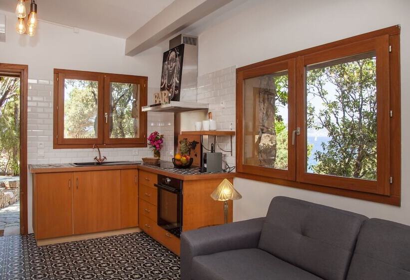 مبيت وإفطار Villa Kirssis