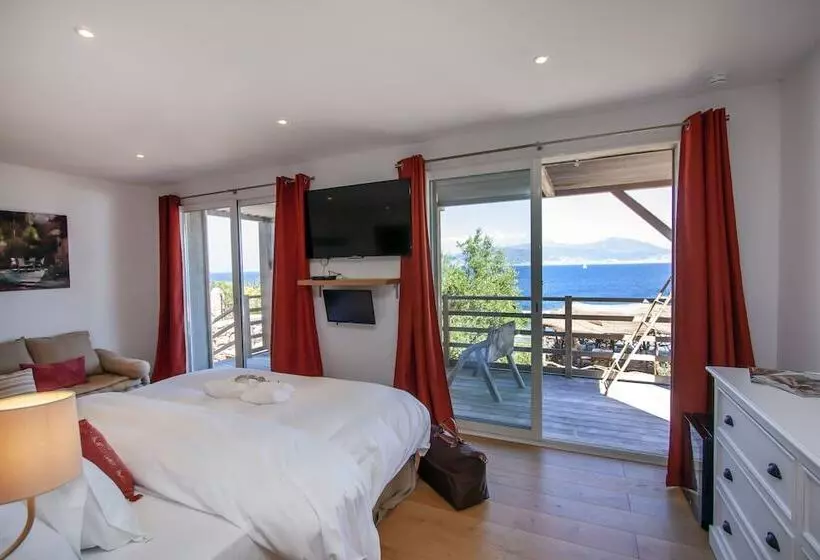 ベッドアンドブレックファースト Villa Kirssis