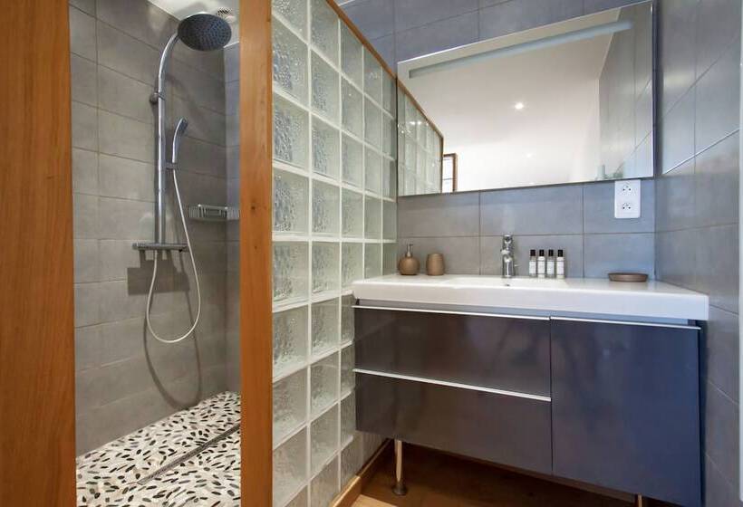 مبيت وإفطار Villa Kirssis