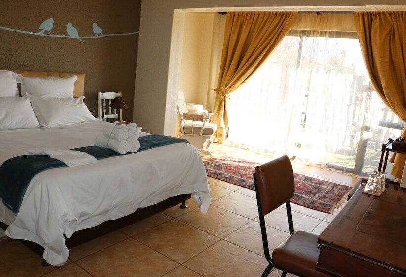 Bed & Breakfast White Linen Guesthouse