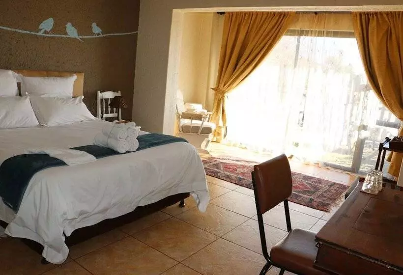 Aamiaismajoitus (B&B) White Linen Guesthouse