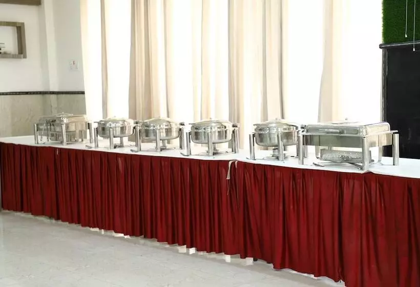 Diwan Hotel And Restaurant