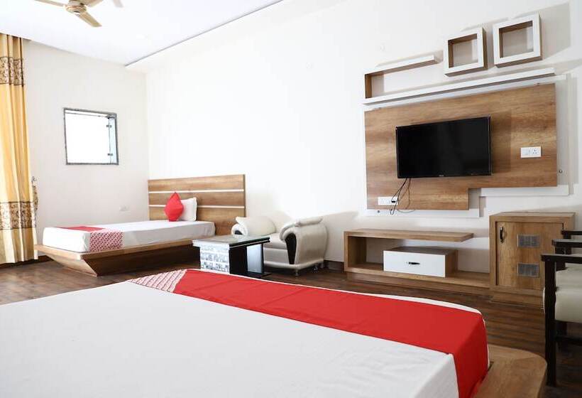 Diwan Hotel And Restaurant