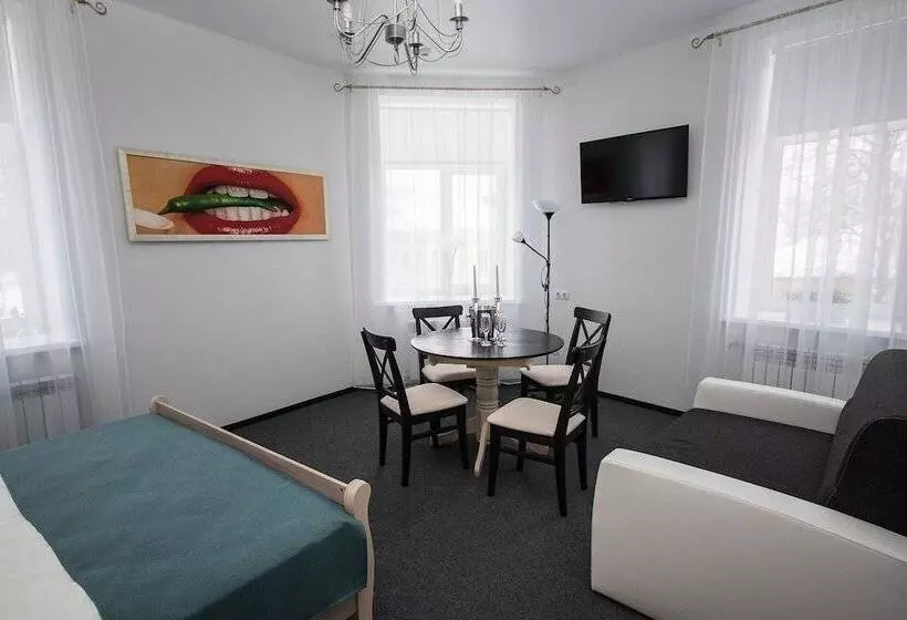 簡易ホテル Tkachi